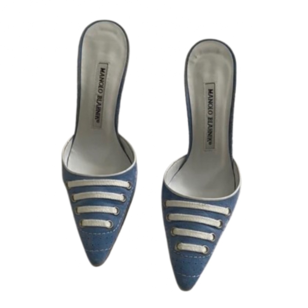 Manolo Blahnik Blue Suede sneaklo Heels - Picture 14 of 17